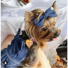 Load image into Gallery viewer, Royal Rose Tag (Gold)